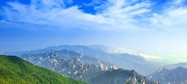 黑山}