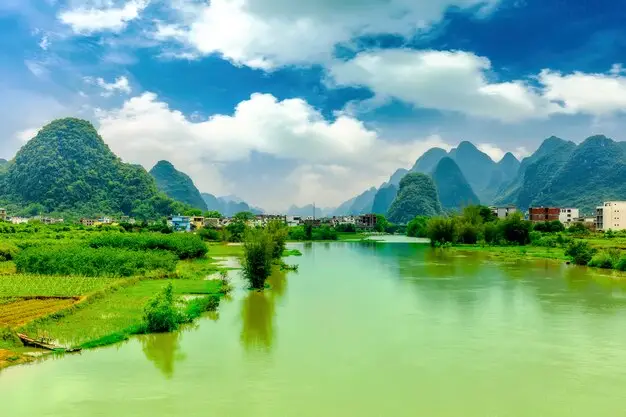 泰国养老签证持有者可否在泰国买房？产权限制与居住权